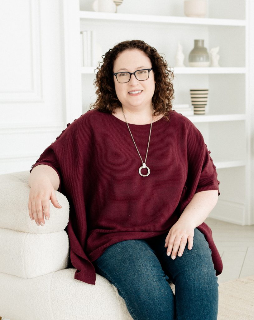 Therapist office in Bradford Ontario for anxiety, perfectionism, and overthinking support